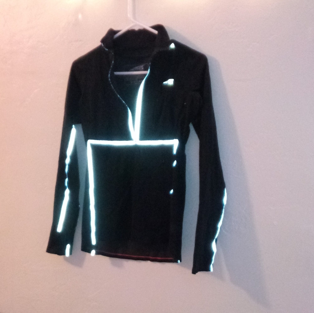 Altra Black Reflective Women's Jacket